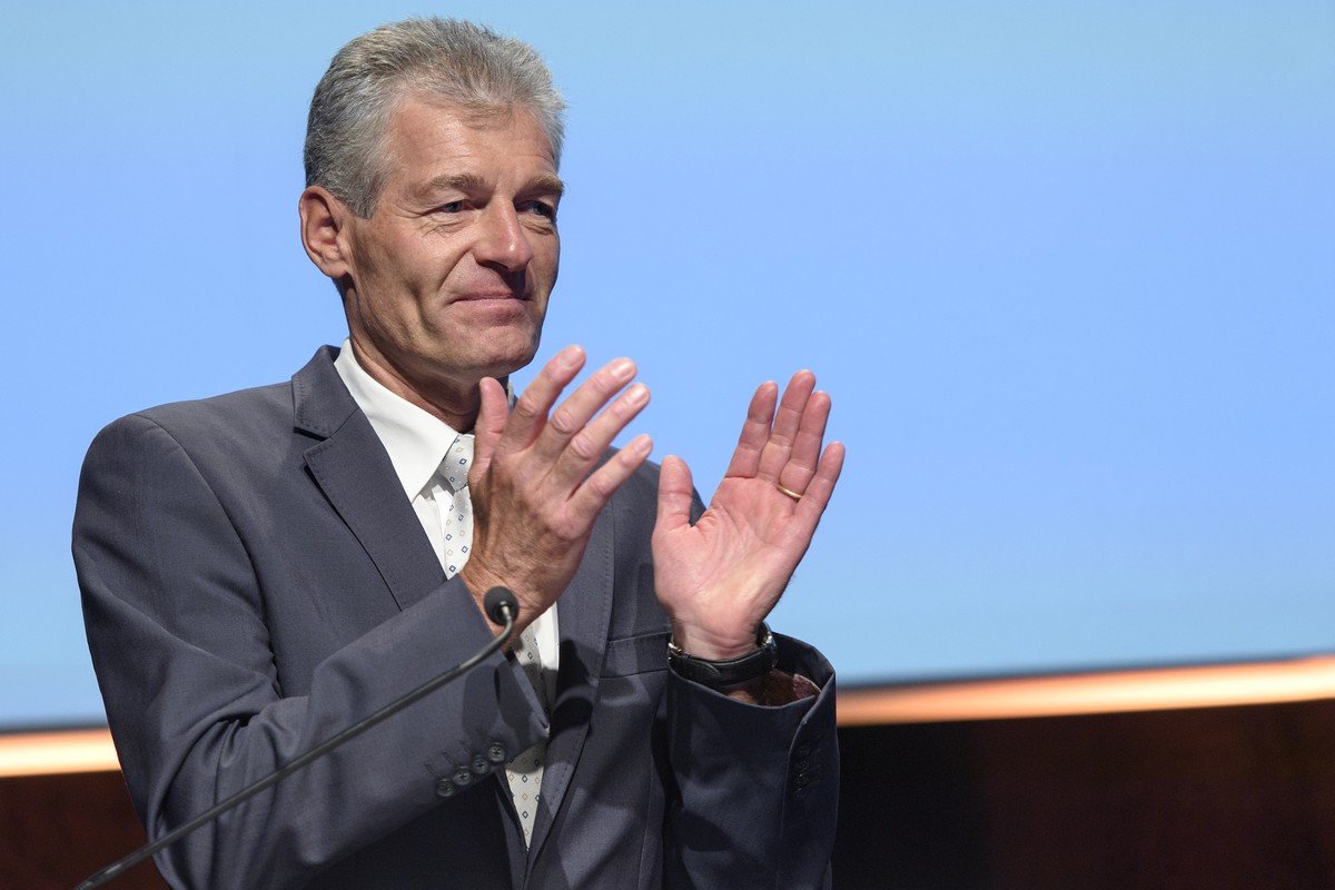Heinz Karrer, president dÕEconomiesuisse, s'exprime, lors de la Journee de lÕeconomie dÕEconomiesuisse sur le theme des perspectives dÕavenir du numerique en Suisse, ce vendredi 25 aout 2017 a Ge ...