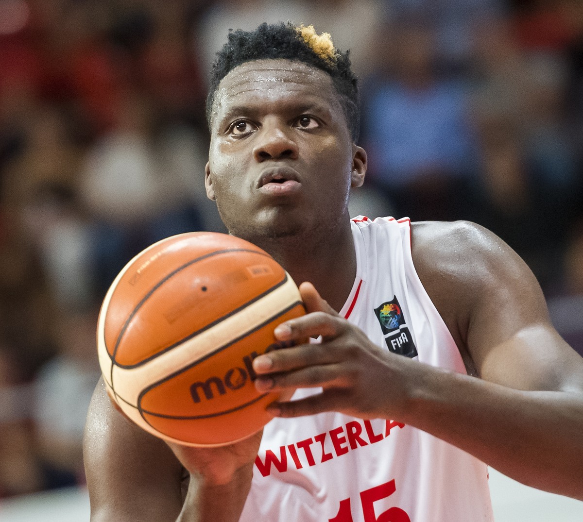 Switzerland's Clint Capela, in action during the FIBA Eurobasket 2021 pre-qualifiers match between Switzerland and Iceland in Montreux, Switzerland, Wednesday, August 21, 2019. (KEYSTONE/Jean-Chr ...