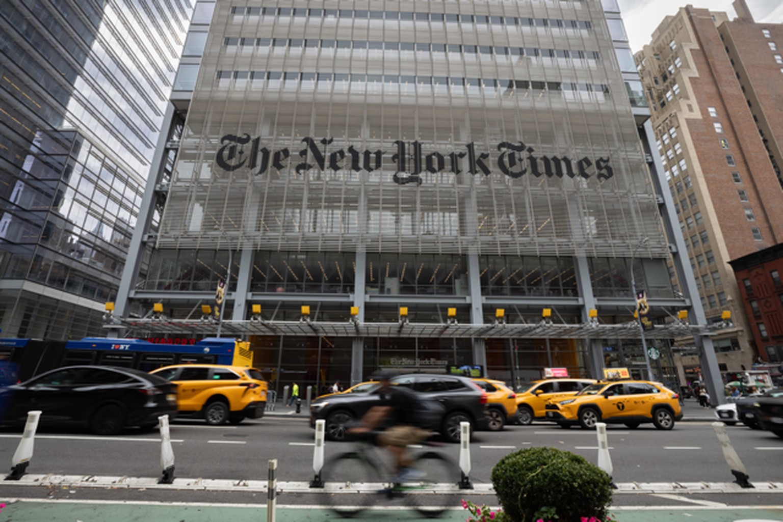 New York Times, Hauptgebäude in New York