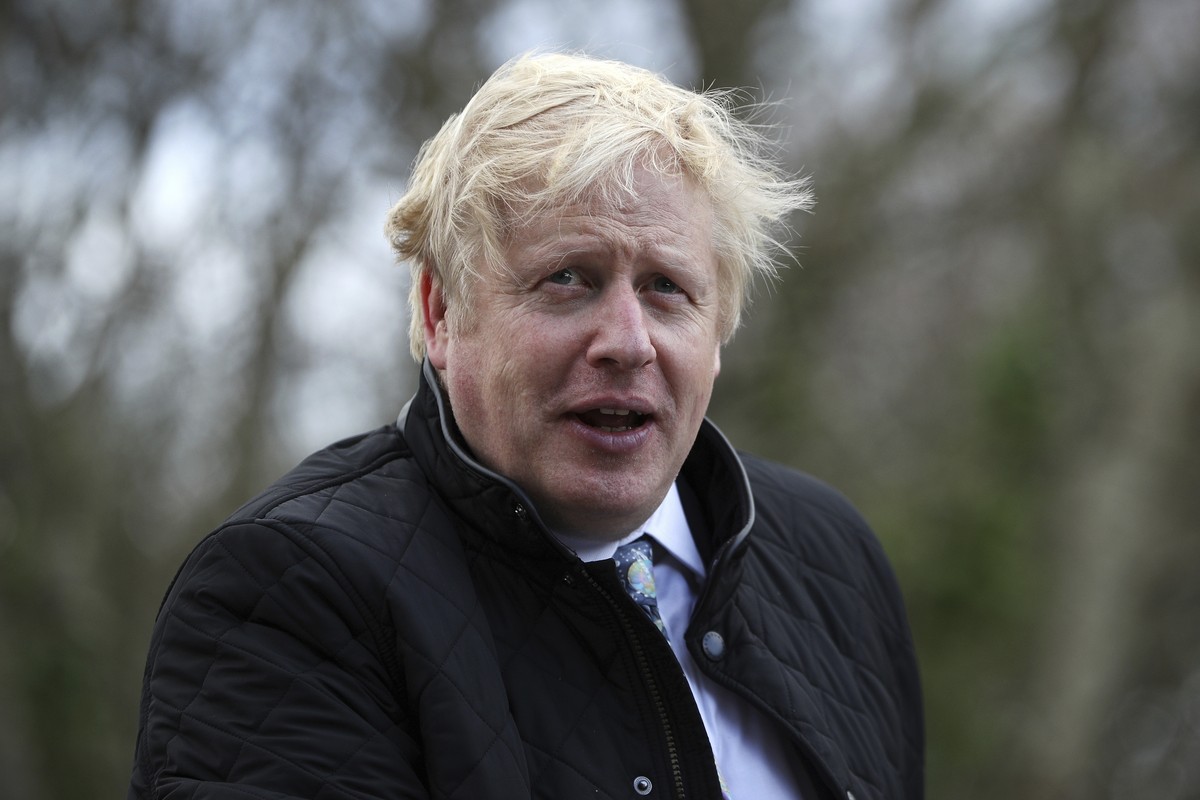 Britain's Prime Minister Boris Johnson arrives for a visit to Healey's Cornish Cyder Farm during the General Election campaign, in Callestick, England, Wednesday, Nov. 27, 2019 (Dan Kitwood/ ...