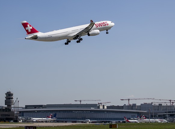 Die Swiss hat im Mai nicht nur mehr Passagiere transportiert, sondern dafür auch mehr Flüge durchgeführt. (Archiv)