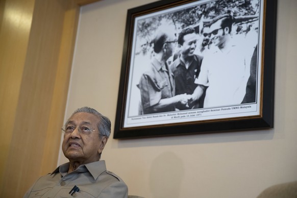 Former Malaysian strongman Mahathir Mohamad, speaks during a press conference ahead of the upcoming 14th general election in Putrajaya, Malaysia on Friday, May 4, 2018. Mahathir returned to the politi ...