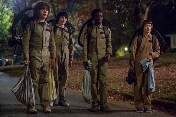 Gaten Matarazzo, Finn Wolfhard, Caleb McLaughlin, Noah Schnapp
stranger things
netflix
tv show serie