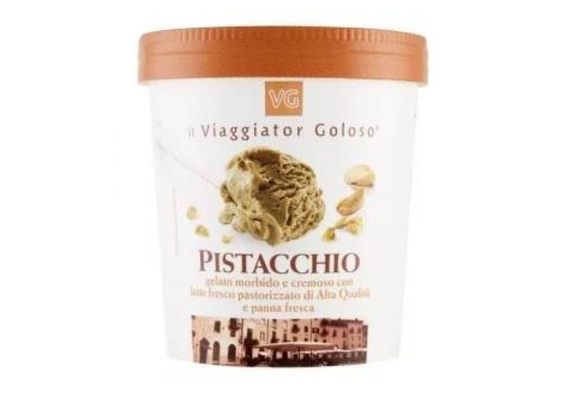Im Rahmglace von Manor hat es Haselnüsse statt Pistazien drin.