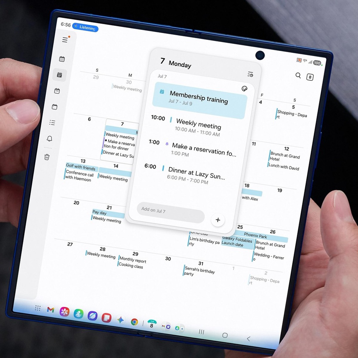 On peut lancer les applications depuis la barre des tâches en bas. Placées librement, elles s'affichent en plein écran, en écran partagé ou sous forme de fenêtre contextuelle.