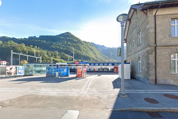 &lt;p&gt;Der Bahnhof Näfels-Mollis, wie man ihn sonst kennt.&lt;/p&gt;
