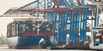 Hamburger Hafen: Deutsche Regierung erlaubt begrenzten Einstieg der Chinesen