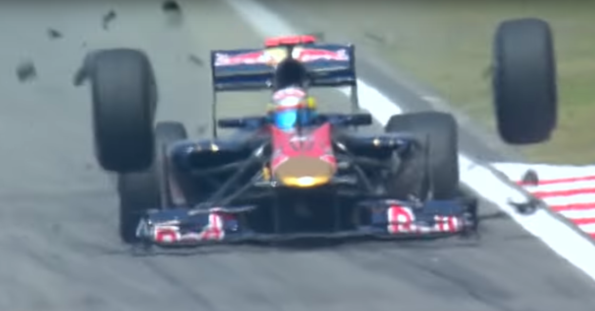 Buemi fliegen bei voller Fahrt plötzlich beide Vorderräder um die Ohren