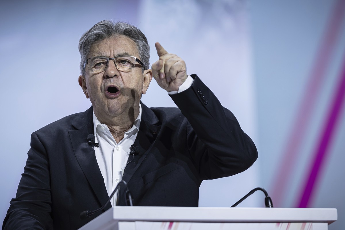 French far-left party La France Insoumise (Unbowed) leader's Jean-Luc Melenchon, attends a political rally, Saturday, May 25, 2024 in Aubervilliers, near Paris. The European elections will take p ...