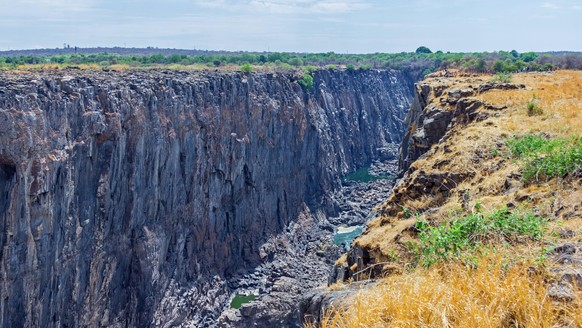 victoriaf�lle,felsschlucht *** victoria falls,gorge t3o-h0o