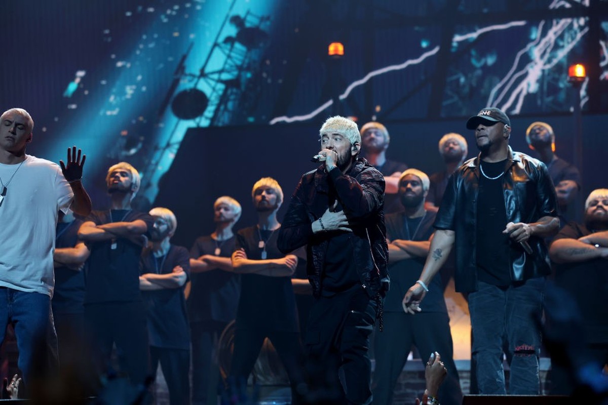 ELMONT, NEW YORK - SEPTEMBER 11: Eminem performs on stage during the 2024 MTV Video Music Awards at UBS Arena on September 11, 2024 in Elmont, New York. (Photo by Kevin Mazur/Getty Images for MTV)