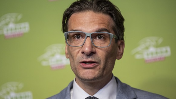 Der Gruene Nationalrat Gerhard Andrey, FR, kommentiert seine Kandidatur fuer den Bundesrat, am Freitag, 10. November 2023 in Bern. (KEYSTONE/Alessandro della Valle)