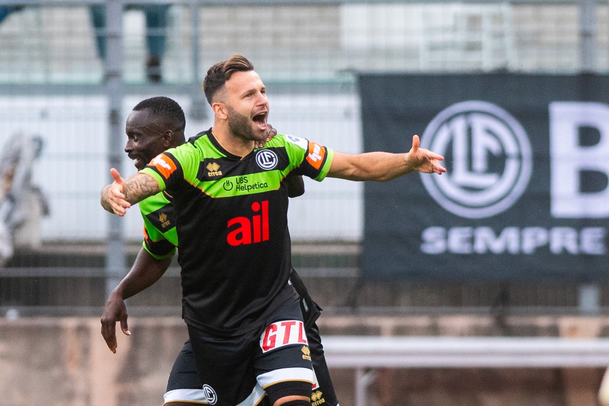 Renato Steffen (LUG) celebrate the 1-1 goal, during the Super League soccer match FC Lugano against FC Winterthur at the Cornaredo Stadium in Lugano, Sunday, September 29, 2024. (KEYSTONE/Ti-Press/Sam ...