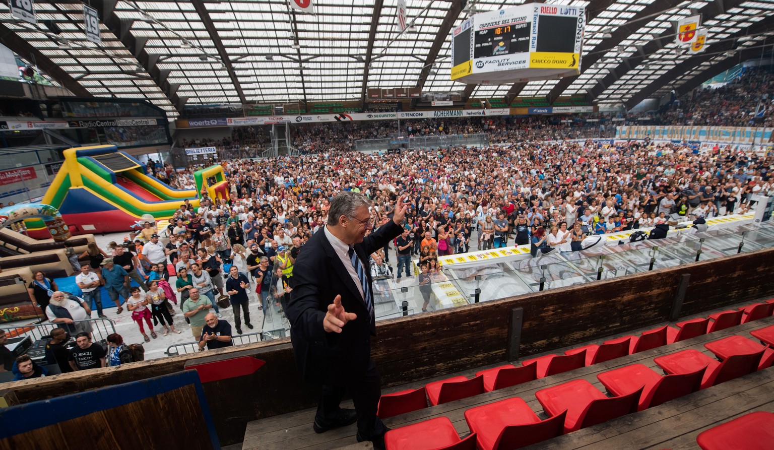 Ambri-Piottas Praesident Filippo Lombardi waehrend der offiziellen Praesentation des Teams des HC Ambri-Piotta fuer die Saison 2019/2020, am Sonntag, 28. Juli 2019, im Eisstadion Valascia in Ambri. (K ...