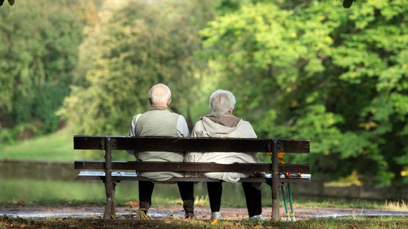 Die Lebenserwartung der Pensionskassen-Versicherten steigt und sie beziehen l