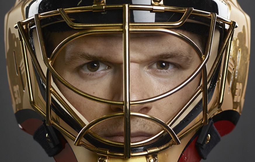 ANLAESSLICH DER NEUEN NATIONAL LEAGUE A SAISON 2016/17 STELLEN WIR IHNEN HEUTE, DONNERSTAG, 8. SEPTEMBER 2016, EINE PORTRAITSERIE ALLER NLA-TORHUETER ZUR VERFUEGUNG --- Portrait of Leonardo Genoni (30 ...