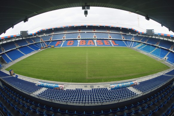 epa05297698 (FILE) An general view of the soccer stadium St. Jakob Park in Basel, Switzerland, September 17, 2007. The stadium will host the UEFA Europa League final on 18 May 2016. EPA/MARTIN RUETSCH ...