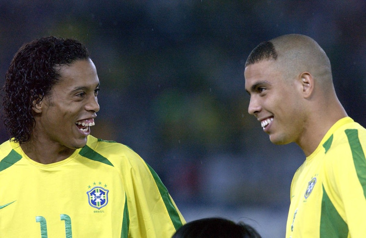 30 Jun 2002: Ronaldinho (L) and Ronaldo of Brazil chat during the Germany v Brazil, World Cup Final match played at the International Stadium Yokohama, Yokohama, Japan.