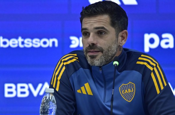 epa11659772 Former Argentine soccer player Fernando Gago speaks during a press conference after taking over as the new coach of Boca Juniors, in Buenos Aires, Argentina, 14 October 2024. EPA/MATIAS MA ...