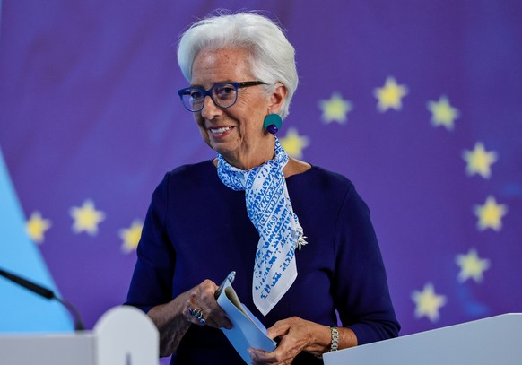 epa12258783 European Central Bank (ECB) President Christine Lagarde addresses a press conference following the meeting of the ECB Governing Council in Frankfurt am Main, Germany, 24 July 2025. EPA/RON ...