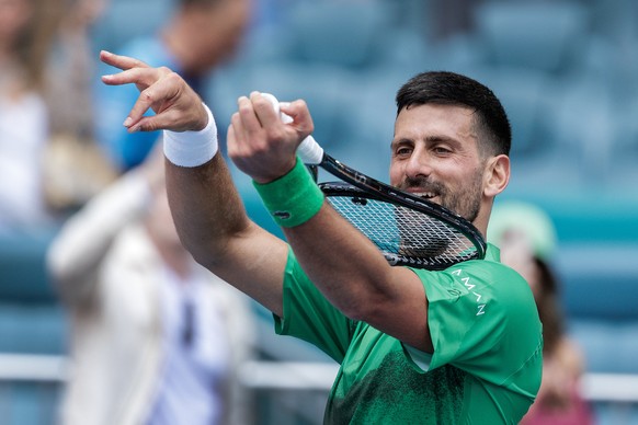 epa11984541 Novak Djokovic of Serbia celebrates winning his Men?s Singles 3rd round match at the 2025 Miami Open tennis tournament in Miami, Florida, USA, 23 March 2025. EPA/CRISTOBAL HERRERA-ULASHKEV ...
