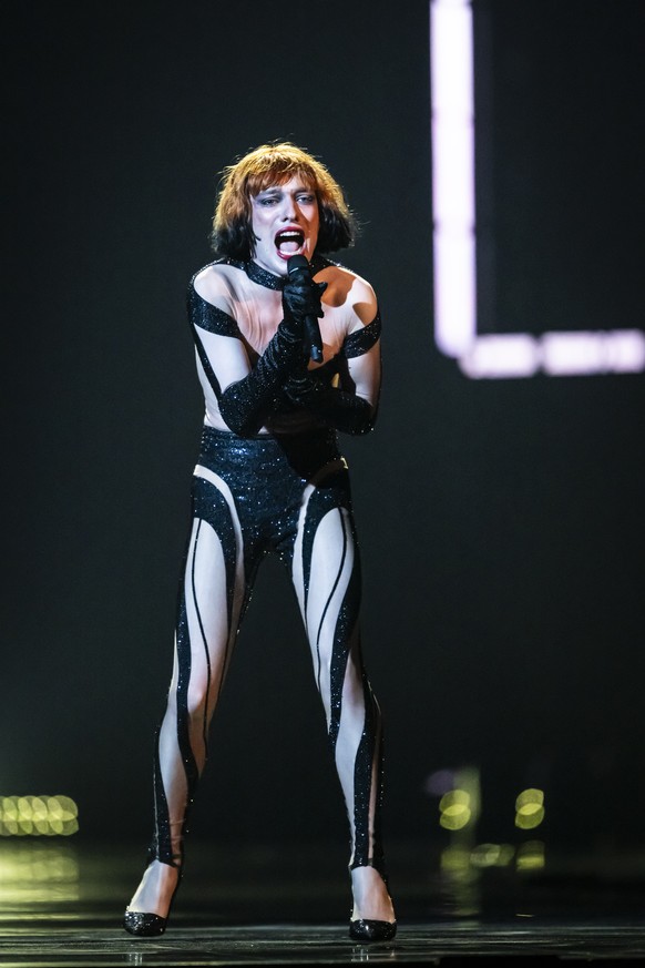 Switzerland&#039;s 2024 ESC winner Nemo performs during the dress rehearsal and preview show of the final at the 69th Eurovision Song Contest in Basel, Switzerland, on Friday, May 16, 2025. (KEYSTONE/ ...