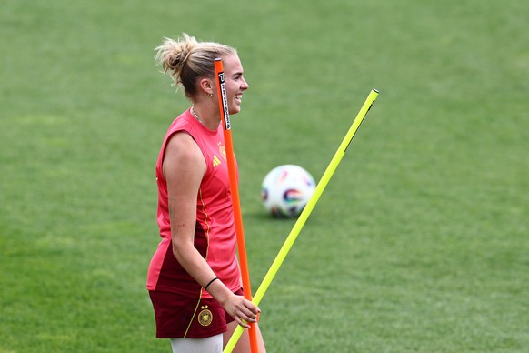 epa12192565 Germany?s Laura Freigang attends a training session of the German women&#039;s national soccer team in Herzogenaurach, Germany, 23 June 2025. Germany prepares for the UEFA Women&#039;s EUR ...