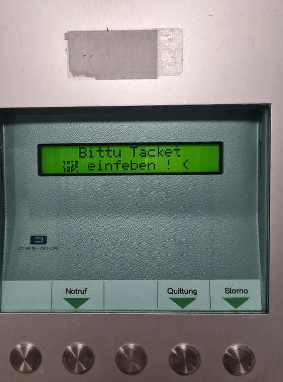 Faildienstag: Ticketautomat mit Schreibfehlern