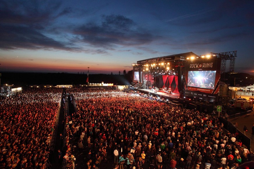 Schönste Abendstimmung am Rock am Ring – doch dann kam das Gewitter.