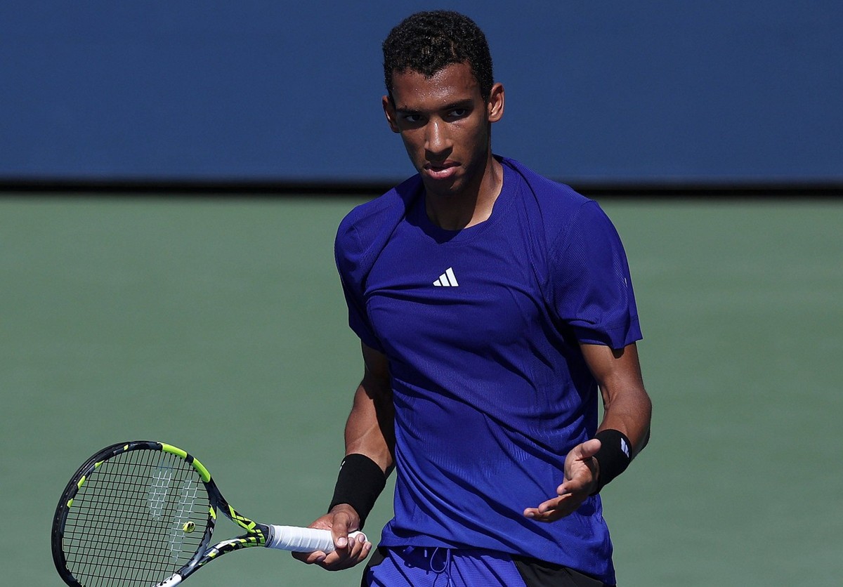 Felix Auger Aliassime of Canada frustrated US Open Championships 2024, Day Two, Flushing Meadows, New York, USA - 27 Aug 2024 PUBLICATIONxINxGERxSUIxAUTxHUNxGRExMLTxCYPxROUxBULxUAExKSAxONLY Copyright: ...