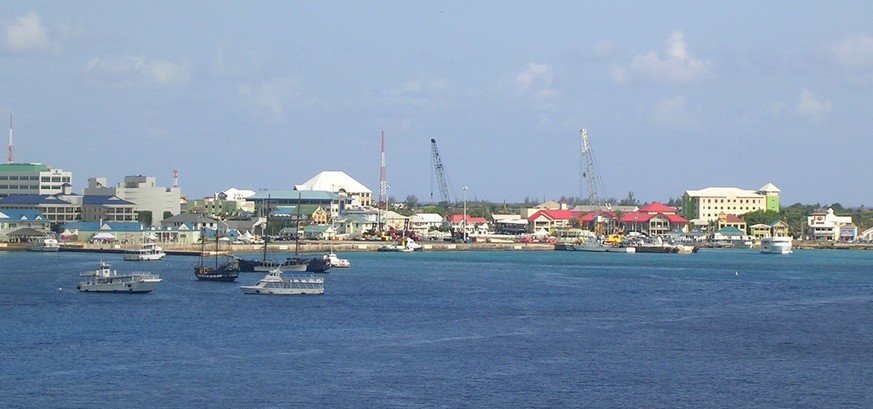 Der Hafen von George Town, der Hauptstadt der Cayman Islands.