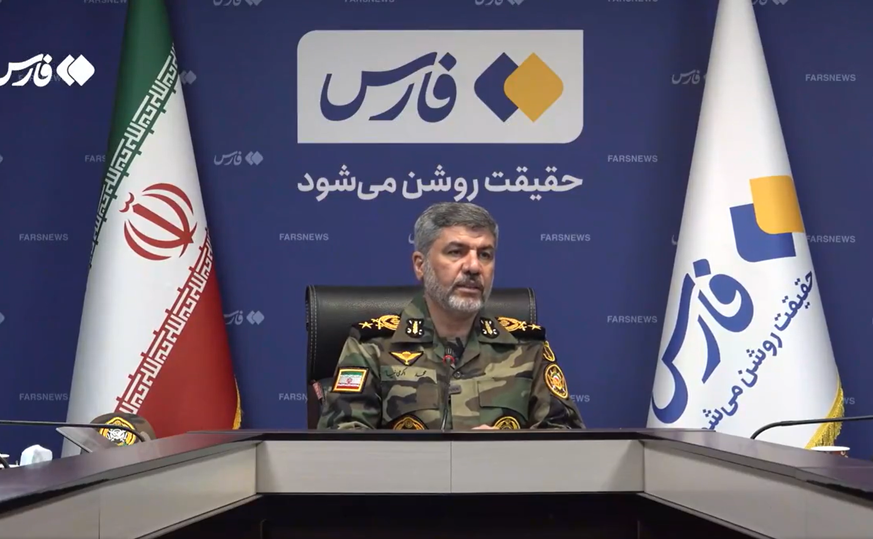 Der iranische Armeesprecher Amir Akraminia.