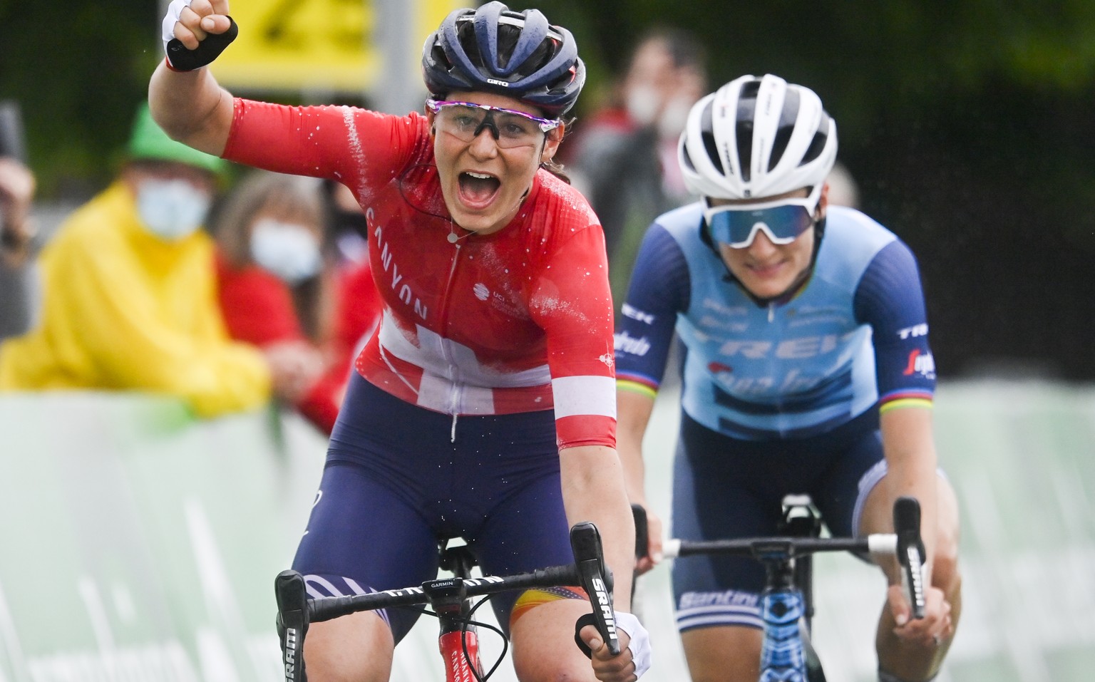 Elise Chabbey from Switzerland of Canyon Sram Racing, left, takes the win in front of Elizabeth Deignan from Great Britain of Trek-Segafredo, during the first stage, a 114 km race with start and finis ...