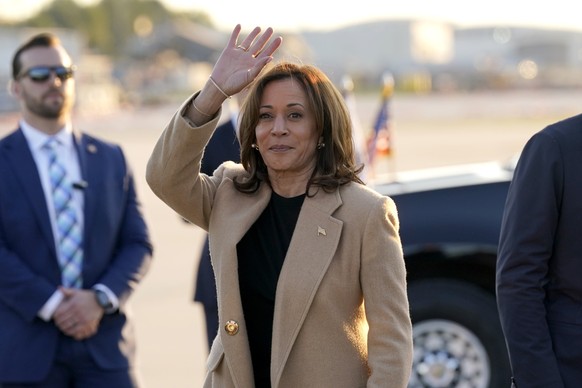 Democratic presidential nominee Vice President Kamala Harris waves as she arrives at Raleigh-Durham International Airport in Morrisville, N.C., Saturday, Oct. 12, 2024. (AP Photo/Steve Helber)
Kamala  ...