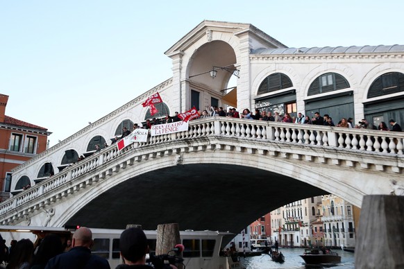 Workers and orchestra members of Venices La Fenice theater, joined by other performing arts professionals, march through the city demanding the resignation of superintendent Nicola Colabianchi and ar ...