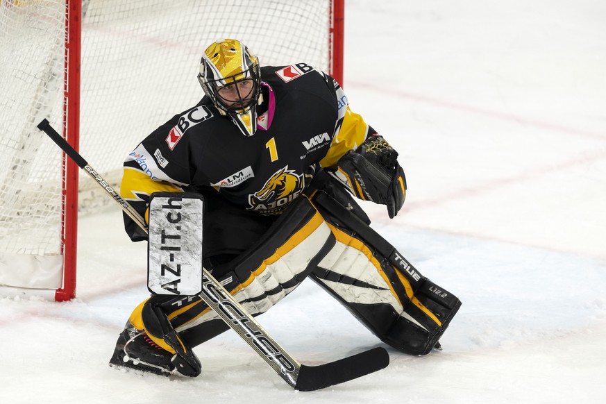 Ajoies Torhueter Tim Wolf beim Eishockey-Qualifikationsspiel der National League zwischen dem HC Ajoie und den ZSC Lions in der Raiffeisen Arena in Porrentruy, am Freitag, 29. Oktober 2021. (KEYSTONE/ ...