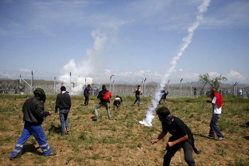 Chaotische Zustände an der Grenze bei Idomeni.