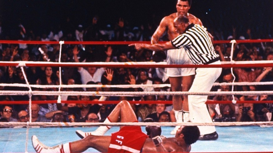 Unvergessen Muhammad Ali sticht Foreman im Rumble in the Jungle