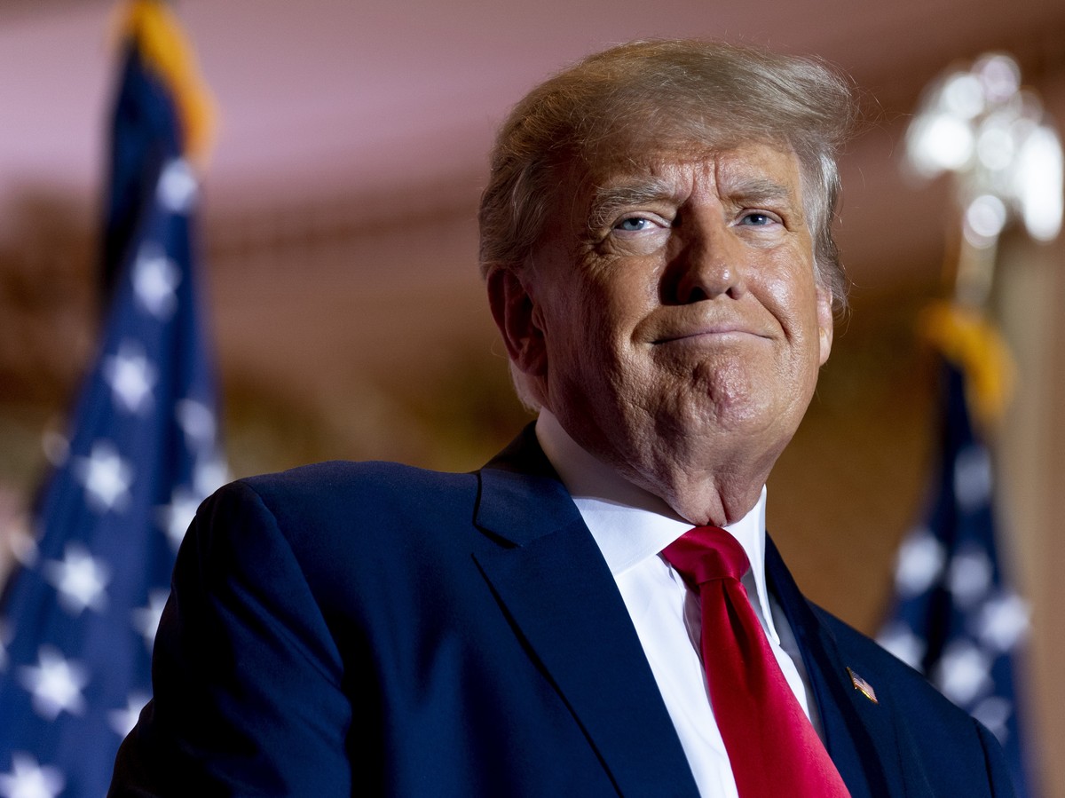 FILE - Former President Donald Trump announces he is running for president for the third time at Mar-a-Lago in Palm Beach, Fla., Nov. 15, 2022. The Supreme Court has cleared the way for the handover o ...