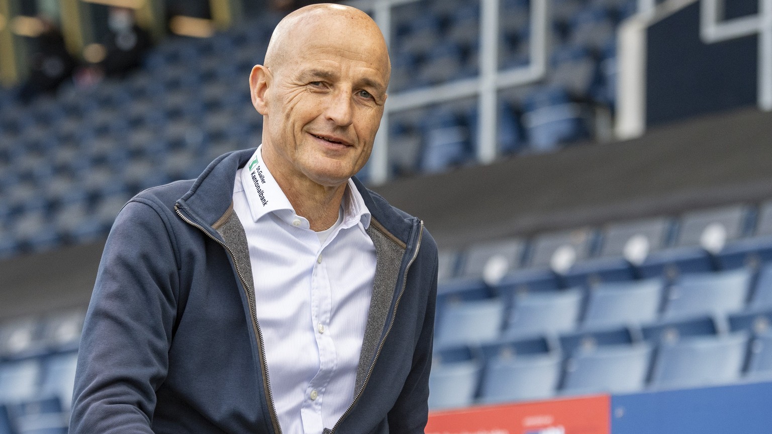 Der Trainer von St Gallen, Peter Zeidler beim Super League Meisterschaftsspiel zwischen dem FC Luzern und dem FC St Gallen vom Sonntag, 7. Maerz 2021 in Luzern. (KEYSTONE/Urs Flueeler)