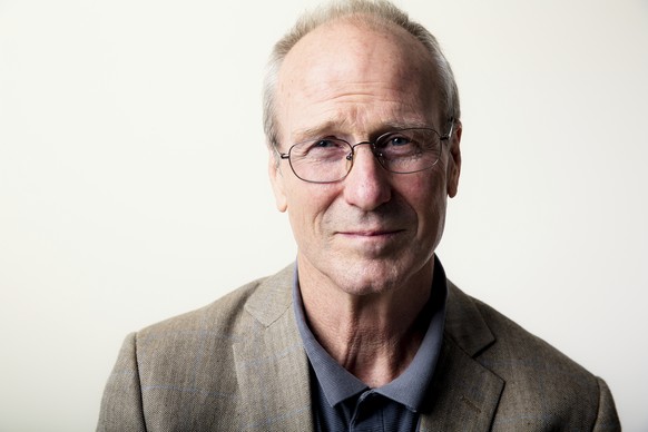 FILE - William Hurt, a cast member in the Amazon series &quot;Goliath,&quot; poses for a portrait during the 2016 Television Critics Association Summer Press Tour at the Beverly Hilton on Sunday, Aug. ...