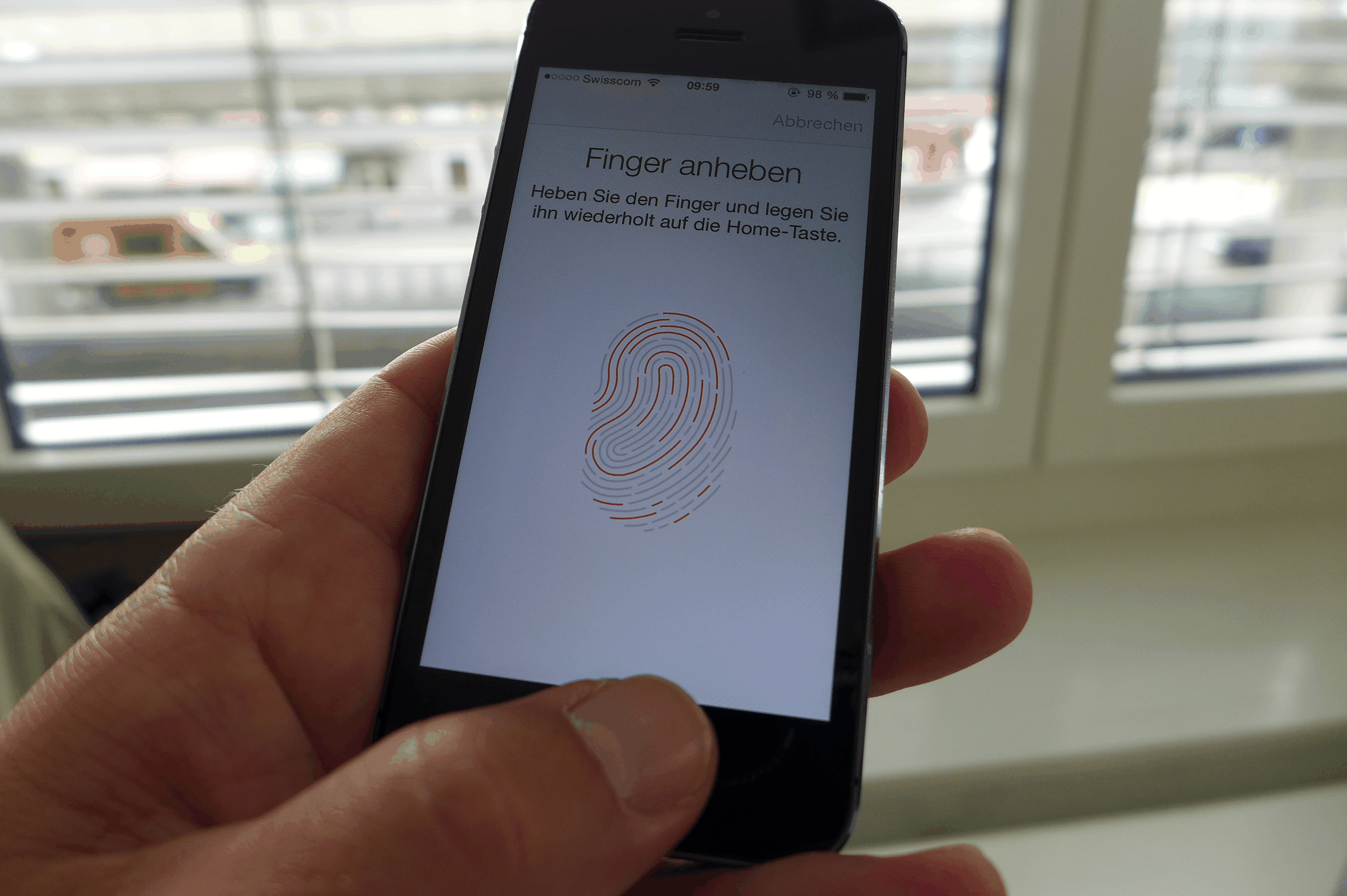 Touch ID auf dem iPhone 5S: Apple öffnet den Scanner für andere Apps.