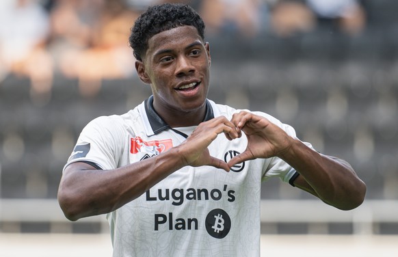 Derek Moncada (FCL), celebrate 0-3 goal, during the 32nd-final match of the Swiss Football Cup between Vedeggio Calcio and FC Lugano, on Sunday, August 16, 2026, in Lugano, Switzerland. (KEYSTONE / Ti ...