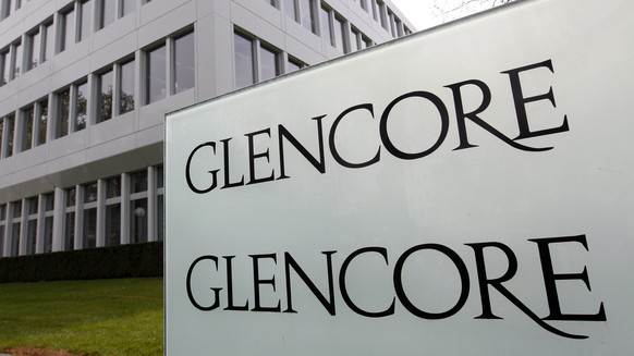 ARCHIV - ZU DEN JAHRESZAHLEN VON GLENCORE -- Der Hauptsitz von Glencore am Donnerstag 14. April 2011 in Baar im Kanton Zug in der Schweiz. (KEYSTONE/Urs Flueeler)