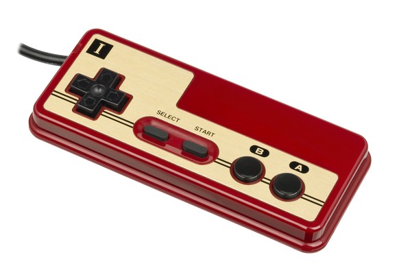 Der Famicom Controller ist – im Gegensatz zum NES Controller – fest mit der Konsole verbunden.