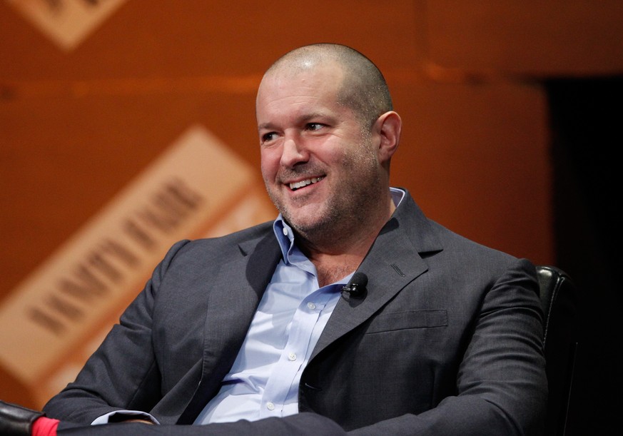 Apples Design-Guru Jony Ive. Ob er die frechen Sprüche seines grössten «Fans» mitverfolgt?