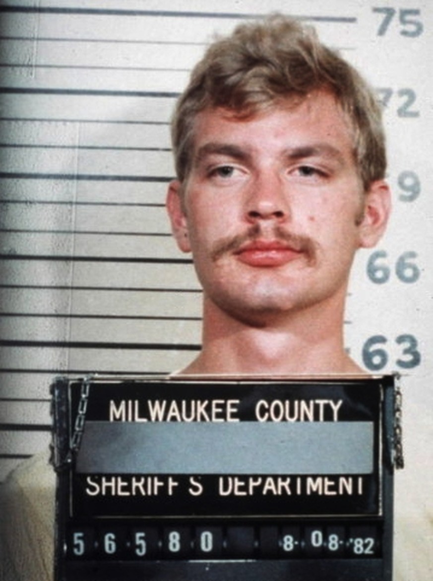 Schwule Männer sind nicht immer nett: Das ist die Geschichte von Jeffrey Dahmer, einem der brutalsten Mörder aller Zeiten