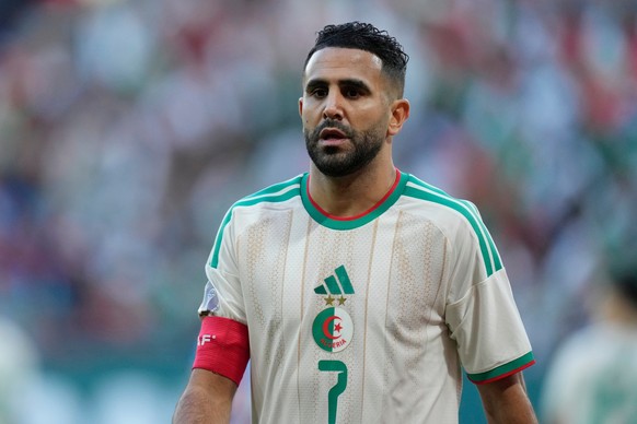 Algeria's Riyad Mahrez during the Africa Cup of Nations round of 16 soccer match between Algeria and DR Congo in Rabat, Morocco, Tuesday, Jan. 6, 2026. (AP Photo/Mosa'ab Elshamy)
Morocco Afr ...