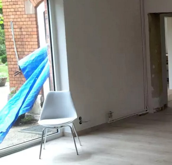 «Zimmer in Bruchbude».