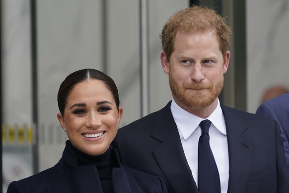 FILE - Meghan Markle and Prince Harry pose for pictures after visiting the observatory in One World Trade in New York, Thursday, Sept. 23, 2021. The Duchess of Sussex on Thursday, Dec. 2, 2021, won th ...